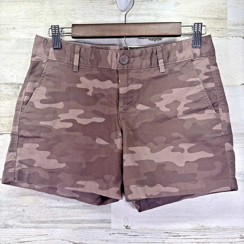 Eddie Bauer Mauve Camoflauge Legend Wash STRETCH Slightly‎ Curvy 4.5" Shorts 0P